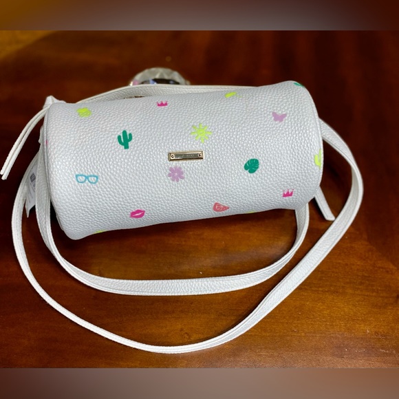 ICING Duffle Bag - White Handbag - Picture 1 of 8